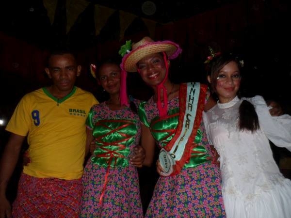 Quadrilha Remelexo da Roça realizou grande arraial - Imagem 3