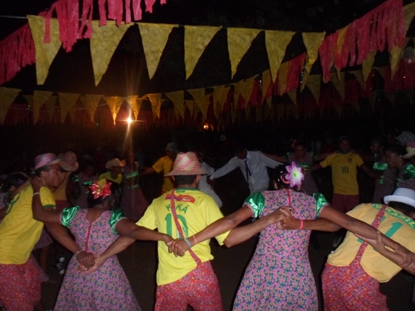 Quadrilha Remelexo da Roça realizou grande arraial - Imagem 14