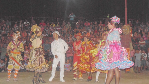 Festival de Tradições Juninas em Cocal de Telha foi sucesso de público e animação. FOTOS
