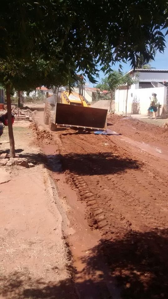 Mais Calçamento – Prefeitura faz obra de calçamento em ruas da cidade - Imagem 3