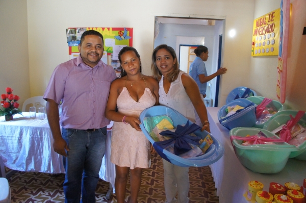 Secretaria de Assistência Social entrega kits para grupo de gestantes - Imagem 9