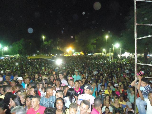 Banda Desejo de Menina atraí Multidão na 1° Noite da XXXI Semana da Juventude - Imagem 210