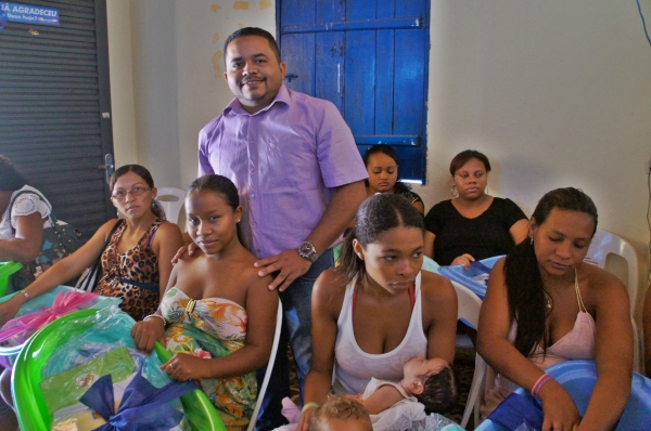 Secretaria de Assistência Social entrega kits para grupo de gestantes - Imagem 10