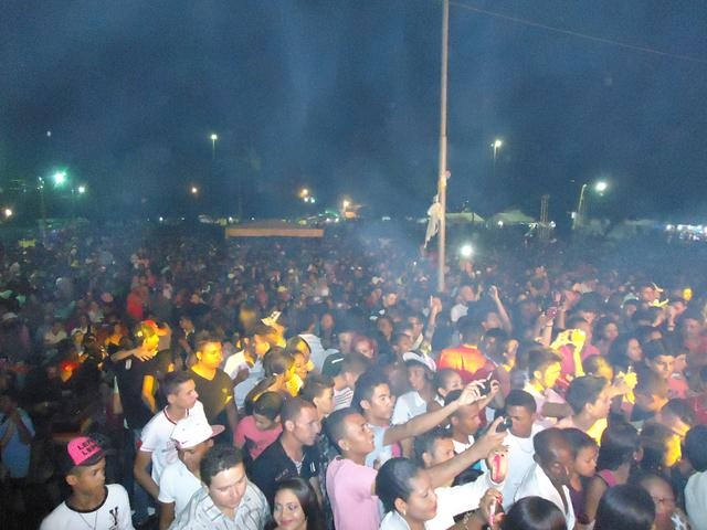 Banda Desejo de Menina atraí Multidão na 1° Noite da XXXI Semana da Juventude - Imagem 172