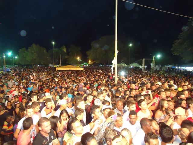 Banda Desejo de Menina atraí Multidão na 1° Noite da XXXI Semana da Juventude - Imagem 164