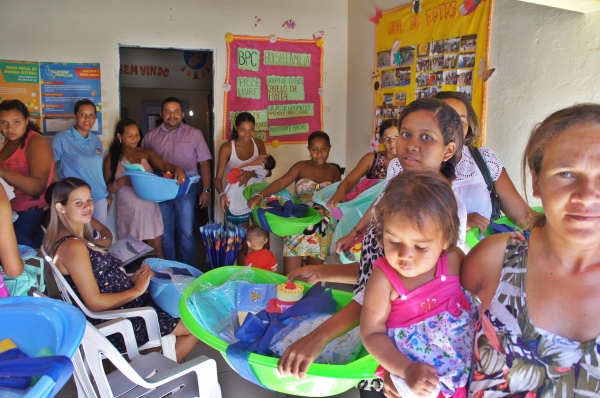 Secretaria de Assistência Social entrega kits para grupo de gestantes - Imagem 11