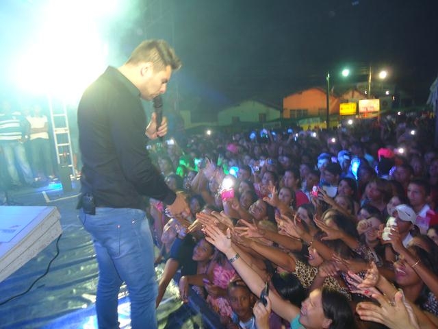 Banda Desejo de Menina atraí Multidão na 1° Noite da XXXI Semana da Juventude - Imagem 189