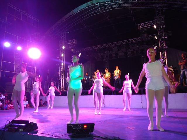 Banda Desejo de Menina atraí Multidão na 1° Noite da XXXI Semana da Juventude - Imagem 14