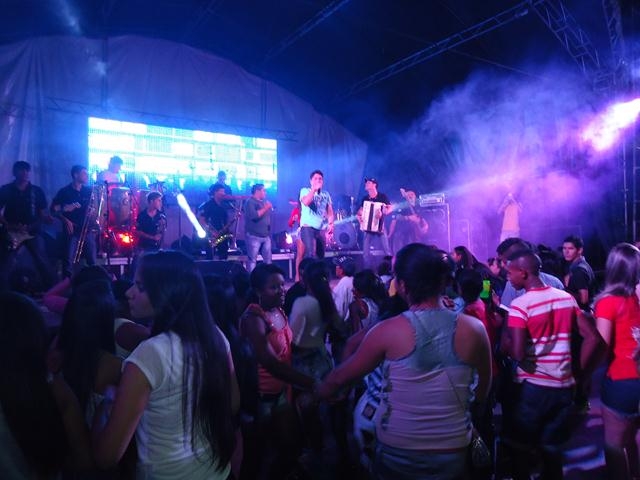 Banda Forró Real Fechou a 2° Noite da XXXI Semana da Juventude - Imagem 27