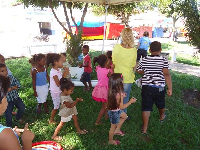 Crianças se divertem no Segundo dia da XXXI Semana Cultural da Juventude Ipiranguense - Imagem 36