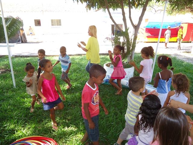 Crianças se divertem no Segundo dia da XXXI Semana Cultural da Juventude Ipiranguense - Imagem 39