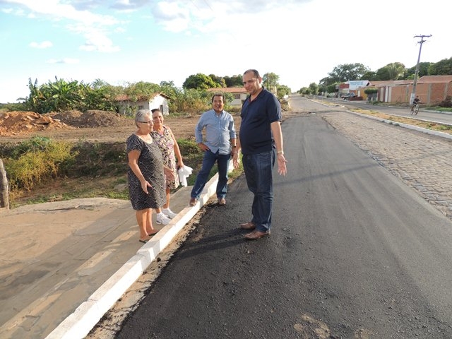 Prefeito Jonas Moura continua acelerando o desenvolvimento de Água Branca - Imagem 5