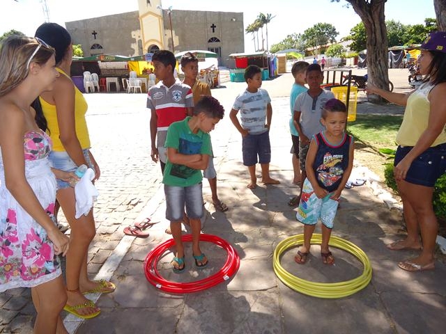 Crianças se divertem no Segundo dia da XXXI Semana Cultural da Juventude Ipiranguense - Imagem 24