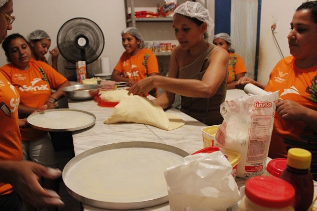 Prefeita Salete Rego visita  alunos do PRONATEC em Miguel Alves - Imagem 5