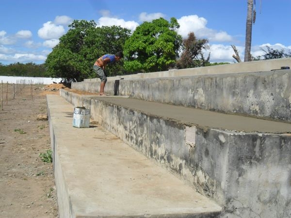 Prefeito e Secretario de Esporte Fazem Vistoria em Estádio - Imagem 2