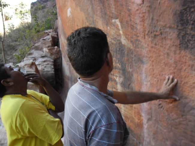 Estudiosos  começam a visitar/pesquisar pinturas rupestres em Redenção do Gurguéia  - Imagem 11