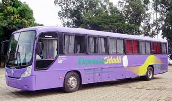 O expresso cidadão faz mutirão em Cristalândia para emissão de documentos.  - Imagem 1