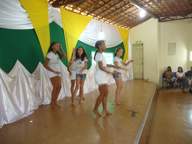 Secretaria Municipal de Educação realizou Culminância do Projeto Juntos Num Só Ritmo - Imagem 2