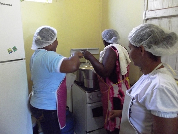 Prefeitura de São João da Varjota em parceria com a SASC promove curso de culinária à base de produtos regionais. - Imagem 16