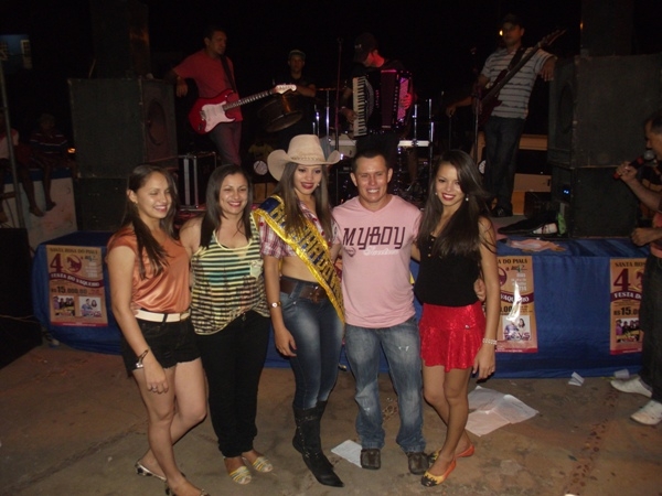 População Prestigia Abertura da 40ª Festa do Vaqueiro de Santa Rosa - Imagem 42