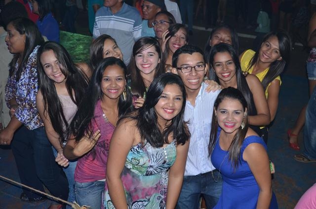 Quarta Romântica Finalizou o 4° dia da XXXI Semana Cultural da Juventude Ipiranguense - Imagem 131