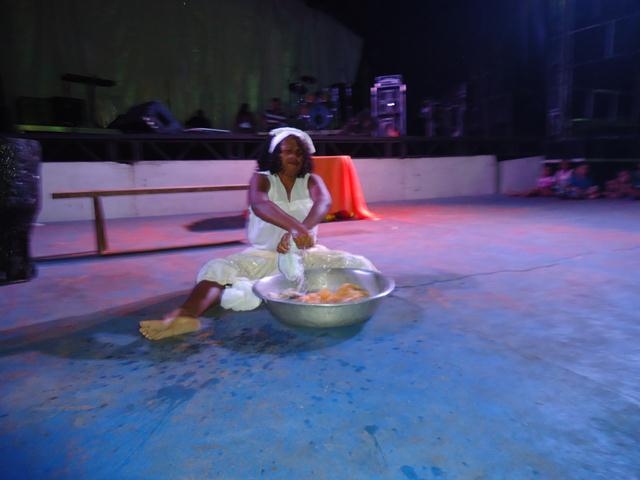 Quarta Romântica Finalizou o 4° dia da XXXI Semana Cultural da Juventude Ipiranguense - Imagem 37