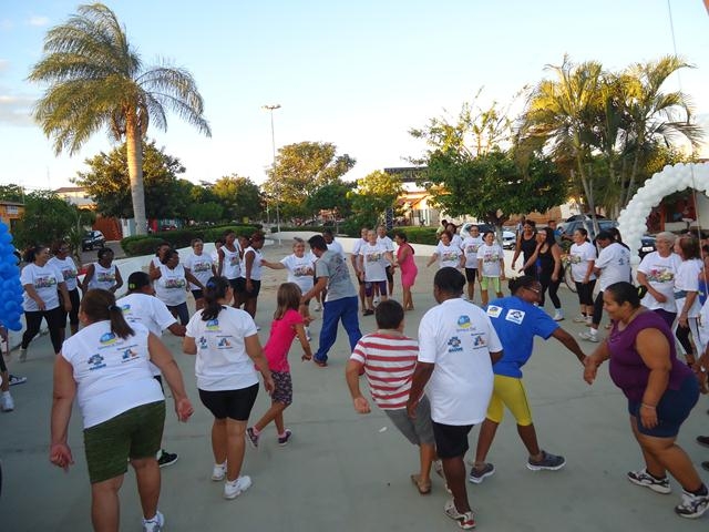 Prefeito Dr. Zé Maria inaugurou a Academia da Saúde - Imagem 7