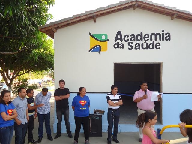 Prefeito Dr. Zé Maria inaugurou a Academia da Saúde - Imagem 55