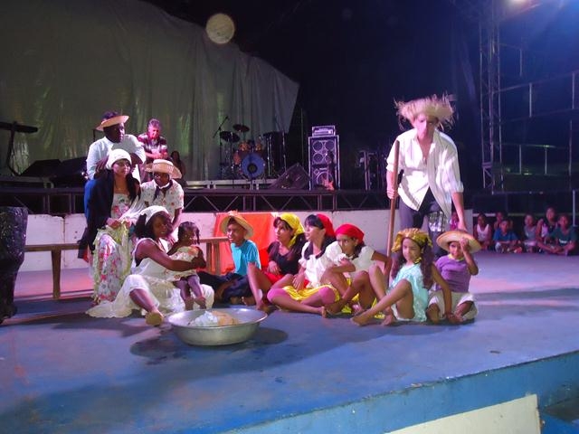 Quarta Romântica Finalizou o 4° dia da XXXI Semana Cultural da Juventude Ipiranguense - Imagem 2