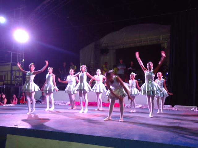 Na 3° Noite XXXI da Juventude Apresentações Artísticas Encantam o Público - Imagem 5