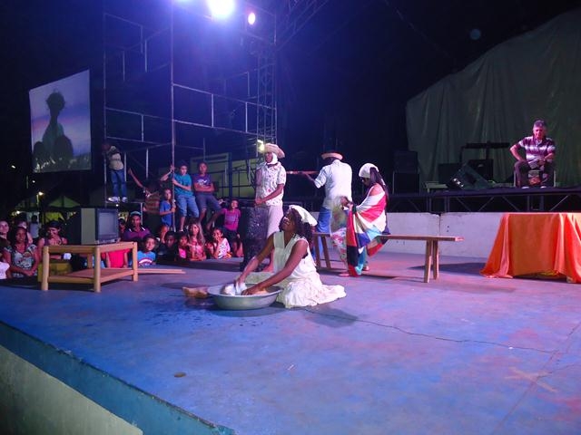 Quarta Romântica Finalizou o 4° dia da XXXI Semana Cultural da Juventude Ipiranguense - Imagem 29