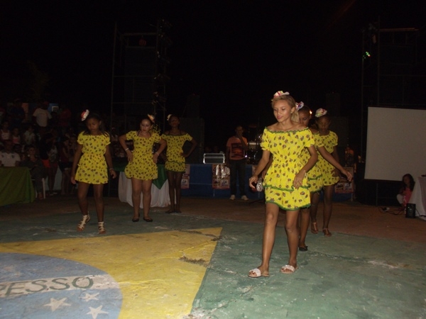 População Prestigia Abertura da 40ª Festa do Vaqueiro de Santa Rosa - Imagem 4