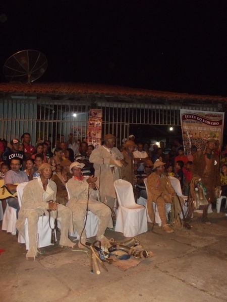 População Prestigia Abertura da 40ª Festa do Vaqueiro de Santa Rosa - Imagem 7