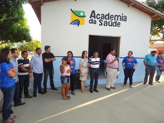 Prefeito Dr. Zé Maria inaugurou a Academia da Saúde - Imagem 50