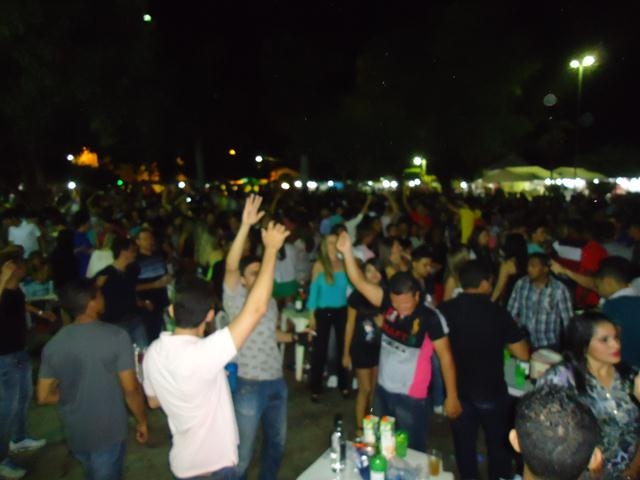 Matheus Fernandes Agitou o Público Presente na XXXI Semana da Juventude - Imagem 4