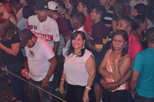 Banda Forró Sacode Colocou todo mundo Pra Dançar - Imagem 147