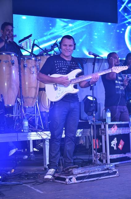 Banda Forró Sacode Colocou todo mundo Pra Dançar - Imagem 162