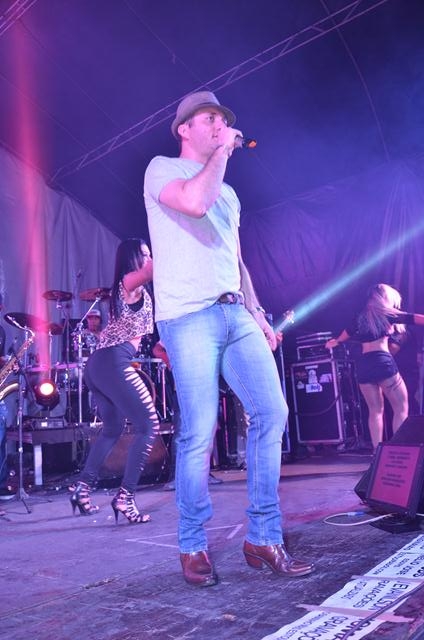 Banda Forró Sacode Colocou todo mundo Pra Dançar - Imagem 94