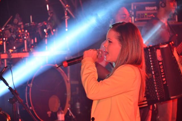 Banda Forró Sacode Colocou todo mundo Pra Dançar - Imagem 139