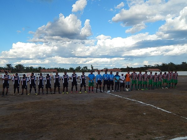 Fluminense sai na frente e garante 3 pontos na competição - Imagem 4