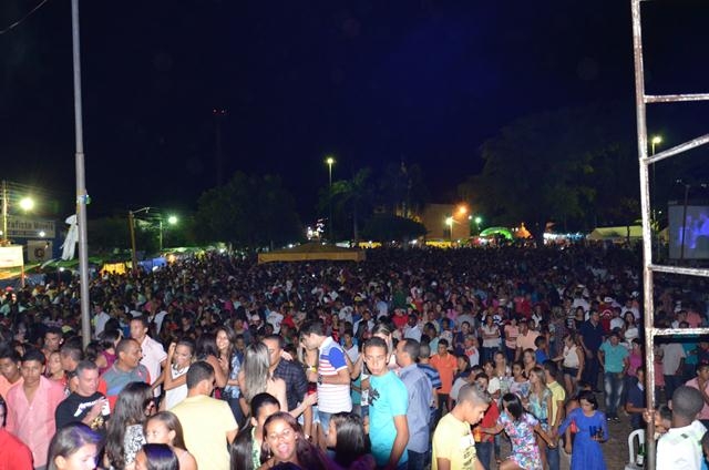 Banda Forró Sacode Colocou todo mundo Pra Dançar - Imagem 40