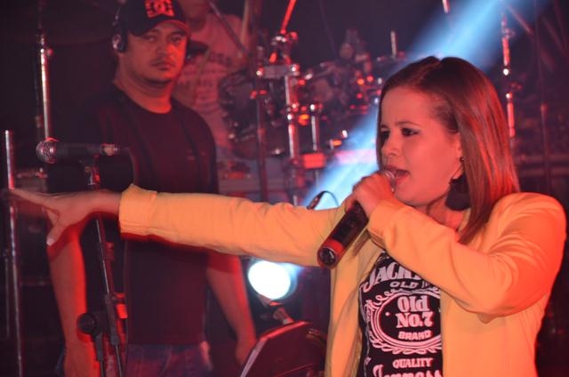 Banda Forró Sacode Colocou todo mundo Pra Dançar - Imagem 138