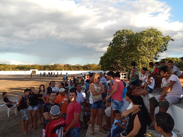 Fluminense sai na frente e garante 3 pontos na competição - Imagem 18
