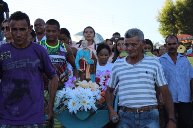 Procissão de São Pedro reuniu milhares de fies nas margens do rio Parnaiba - Imagem 46