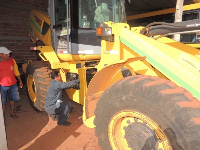 Estrada que liga cidade a comunidade Aroeira está sendo recuperada - Imagem 17