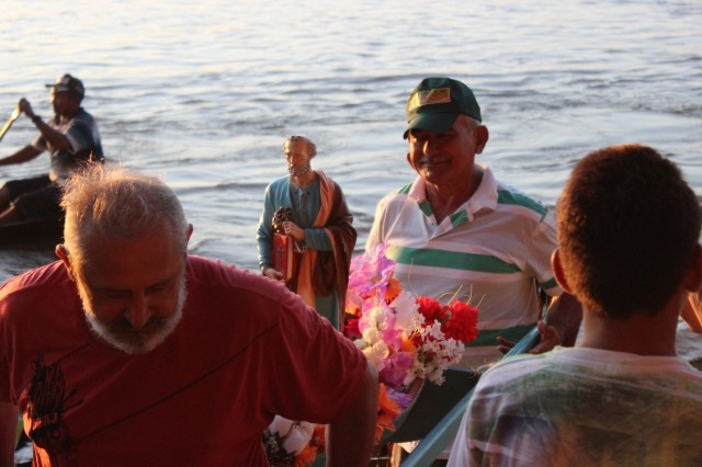 Procissão de São Pedro reuniu milhares de fies nas margens do rio Parnaiba - Imagem 57