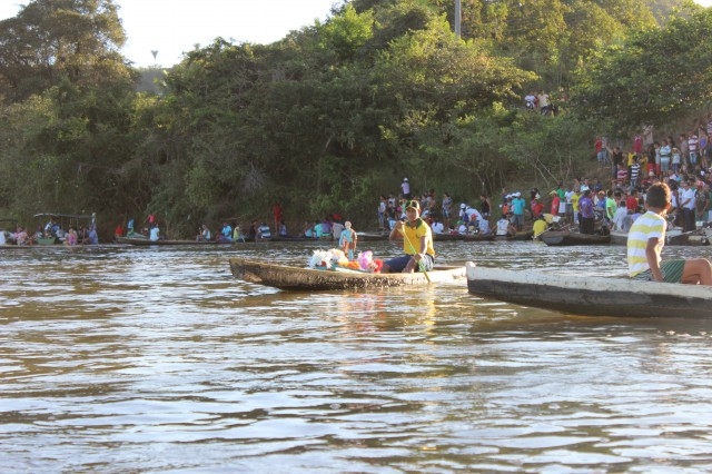 Procissão de São Pedro reuniu milhares de fies nas margens do rio Parnaiba - Imagem 42