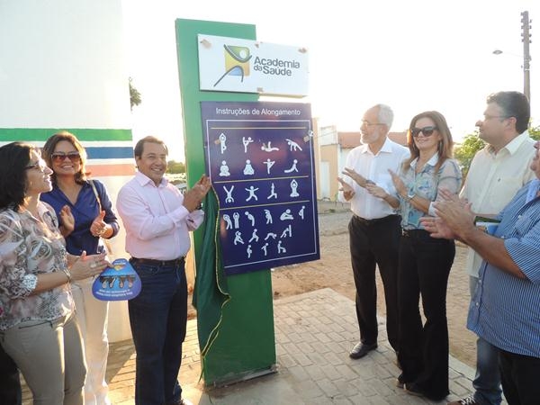 Festividades dos 60 anos é marcada por grandes inaugurações em Água Branca  - Imagem 18