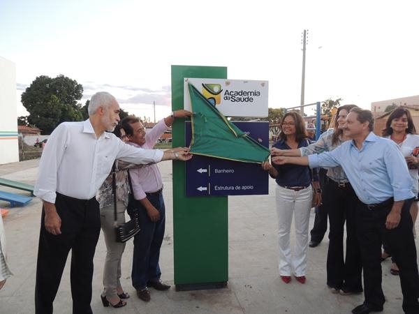Festividades dos 60 anos é marcada por grandes inaugurações em Água Branca  - Imagem 13