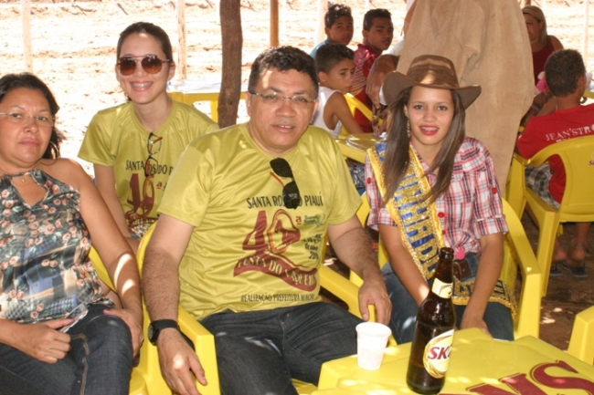 Cavalgada dos Vaqueiros marca último dia da Vaquejada de Santa Rosa do Piauí - Imagem 12